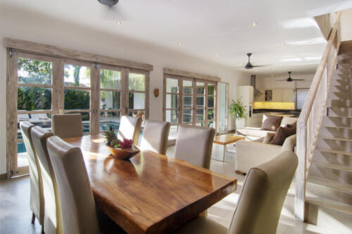Dining-Living_0935_Closed_Low